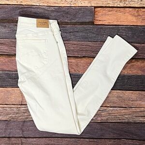 Abercrombie & Fitch Women's Super Skinny White Denim Jeans Pants